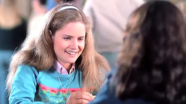 Jennifer Jason Leigh - Fast Times at Ridgemont High (1982)
