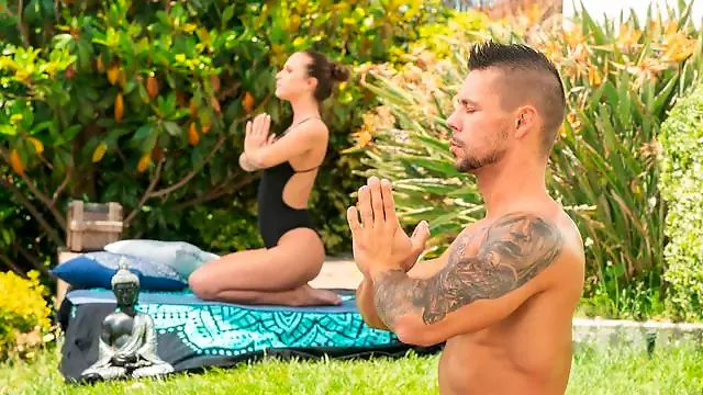 Talia Mint and Vinna Reed, Addicted to Yoga and Anal