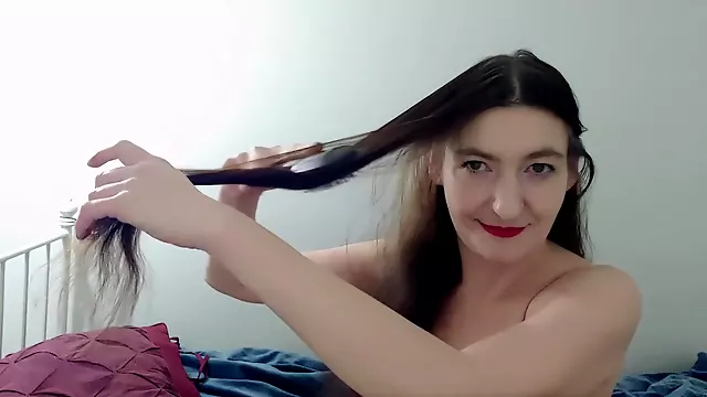 Some Like It Long / Gypsy Dolores Sensual Applying Argan Oil On Long Hair