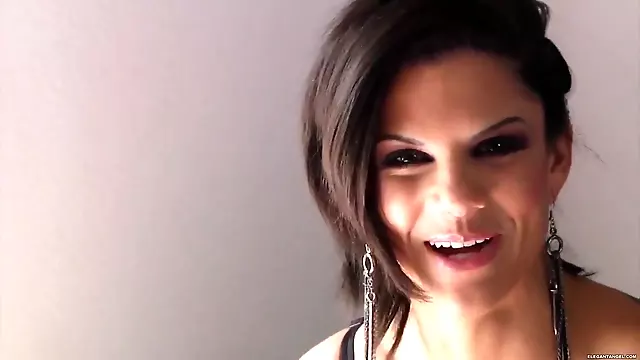 Bonnie Rotten gets roughly blowbanged