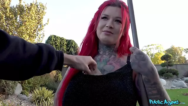 Inked alt girl with gigantic boobs gets plowed outdoor