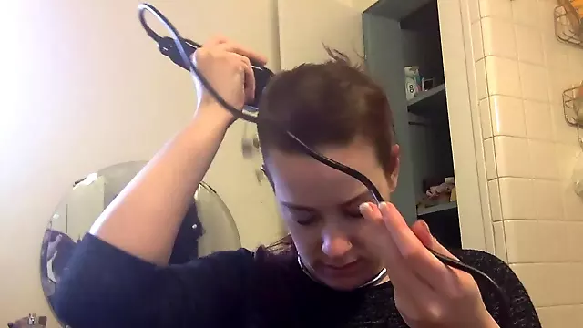 Head shave, fetish head shave, head shave haircut women