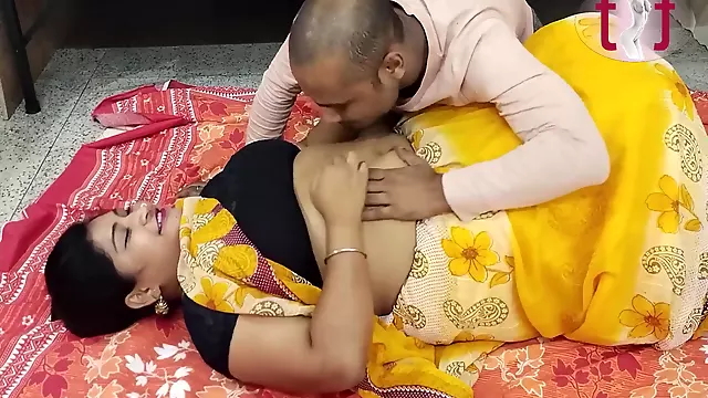 Hot And Sexy Rubi Bhabi - Awesome Atraction
