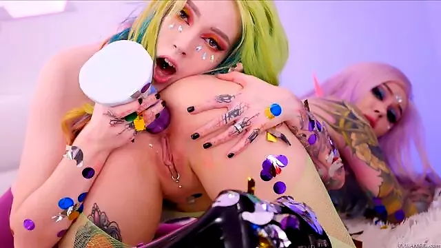 Colorful lesbian loving sesh with Purple Bitch and Helly Rite