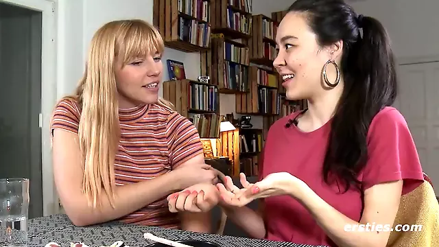Amateur Lesbian Babes Play With the Magic Wand - Lesbian porn interview