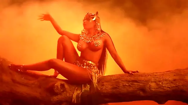 Nicki Minaj - Ganja Burn Supercut (Only Boob-Shots)