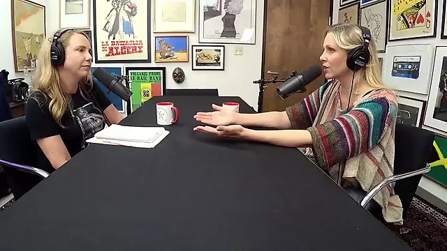 MILF pornstar Julia Ann hot interview