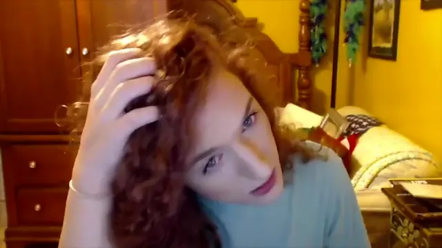 Big Dick Redhead Shemale Cums on Webcam